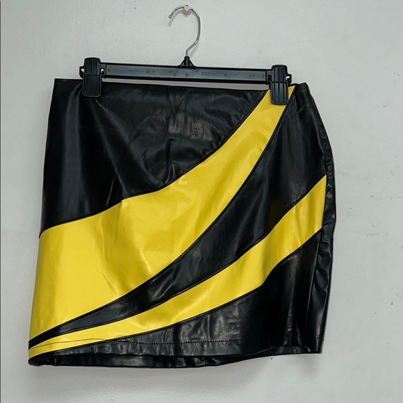 Yellow and Black Women's Two Piece Faux Leather Set - Picture 5 of 9